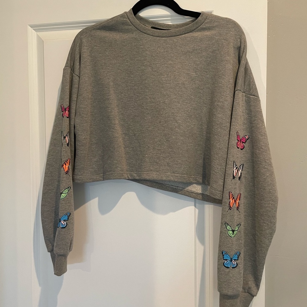 Forever 21 grey cropped sweatshirt size large
